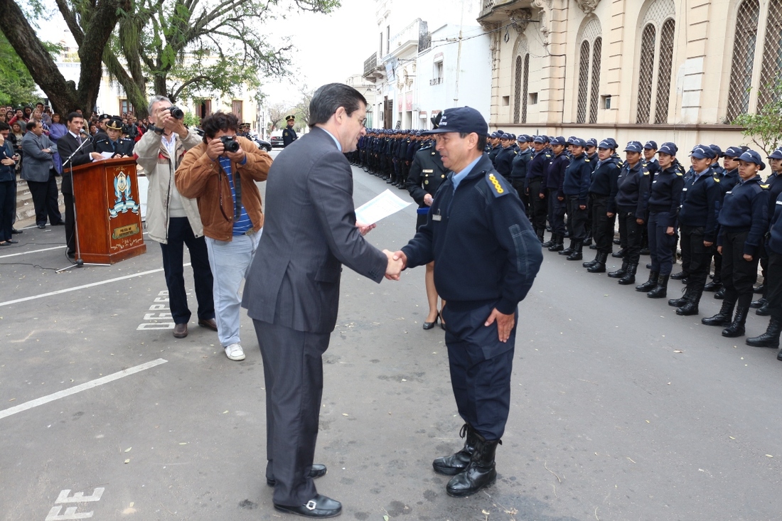 Braillard_en_acto_policial_03