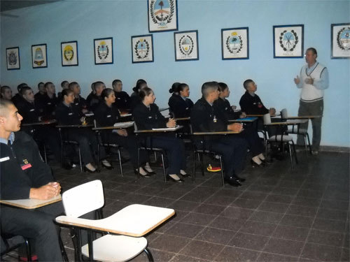 Capacitacion_a_policias