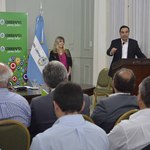 Runion_gobernador_con_intendentes_tratamiento_de_residuos6